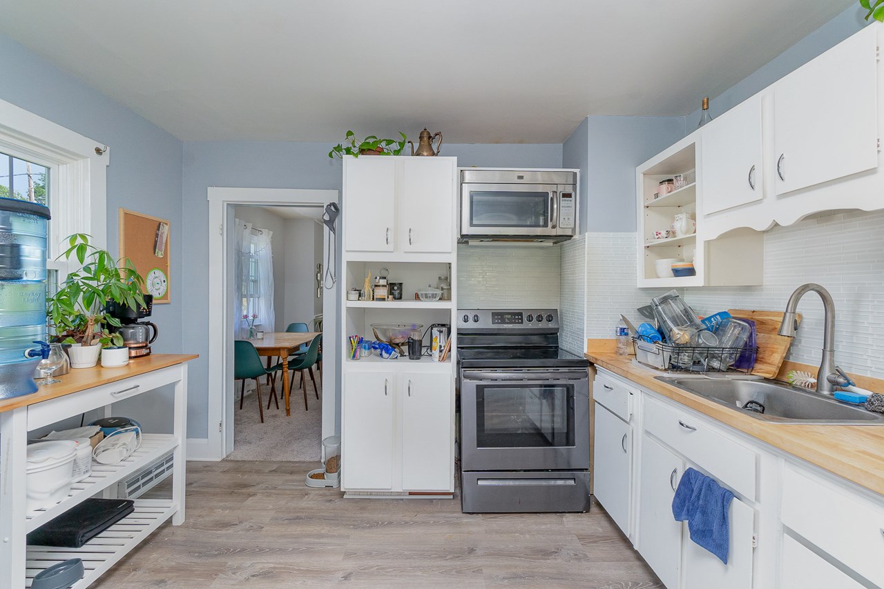 kitchen with newer appliances