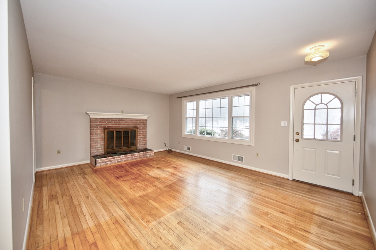 entrance to living room